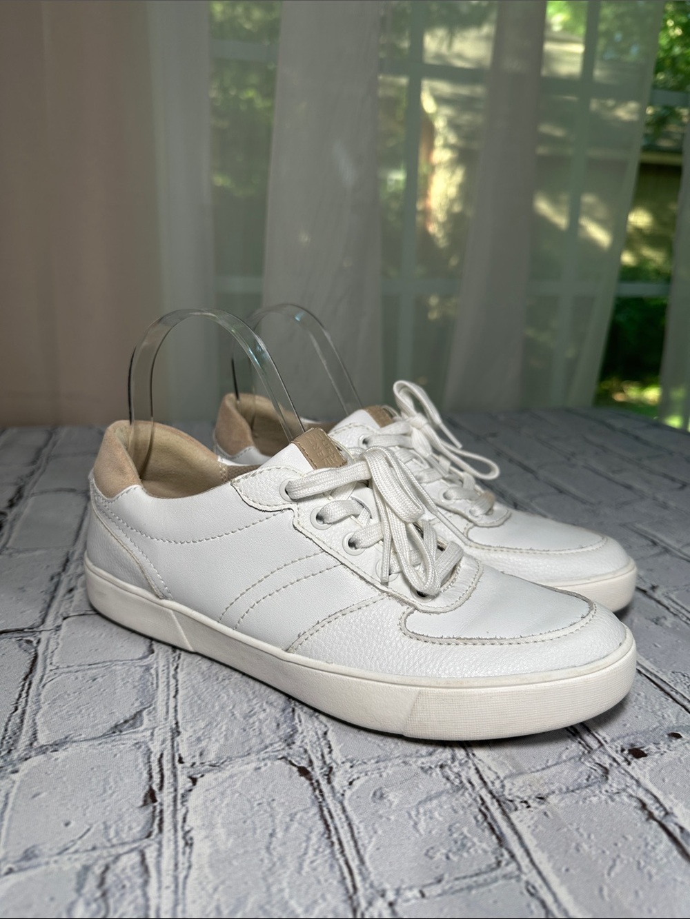 Naturalizer Womens Murphy Lace Up Fashion Sneaker Coriander White Leather 8.5 M